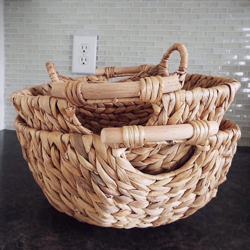 3 baskets